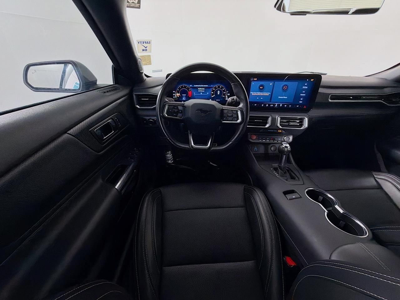 Used 2025 Ford Mustang Premium RWD image 15
