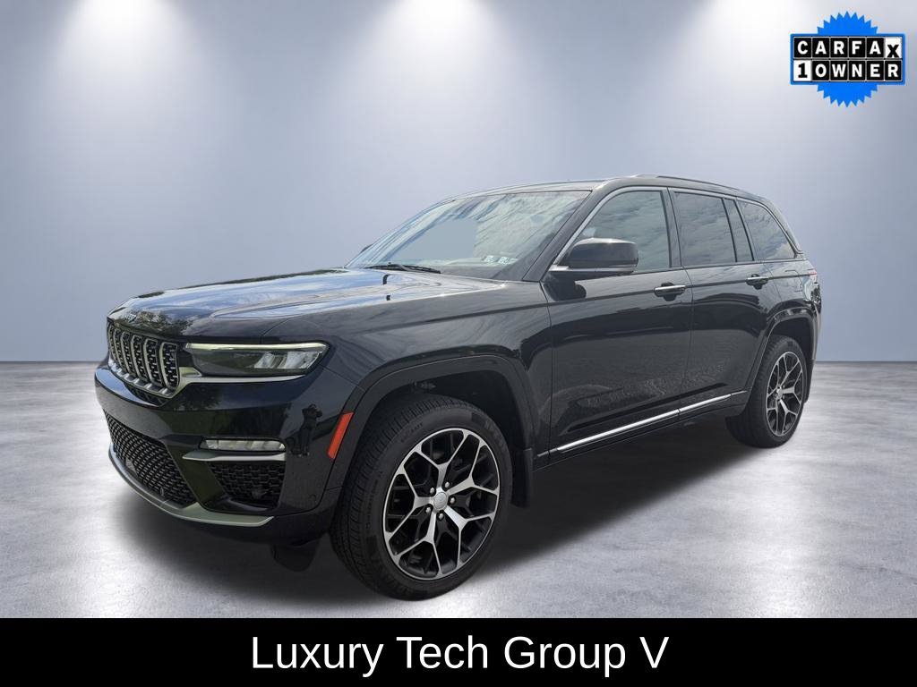 Used 2022 Jeep Grand Cherokee Summit AWD/4WD image 3