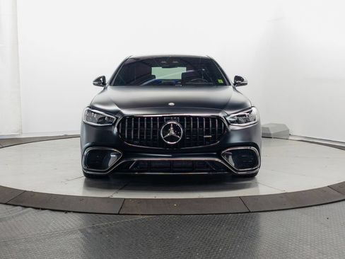 Used 2024 Mercedes-Benz S 63 AMG S w/ Carbon Fiber Exterior Package image 2