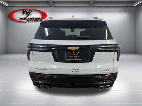 New 2026 Chevrolet Traverse High Country w/ LPO, Floor Liner Package image 7