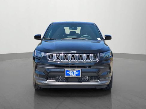 Used 2025 Jeep Compass Sport AWD/4WD image 2