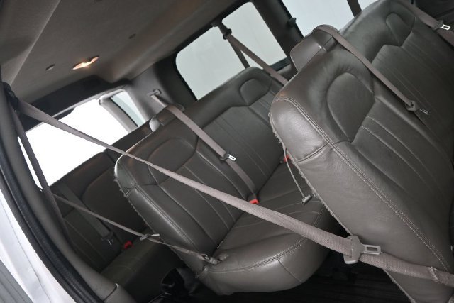 Used 2022 Chevrolet Express 2500 LS w/ Driver Convenience Package RWD image 10