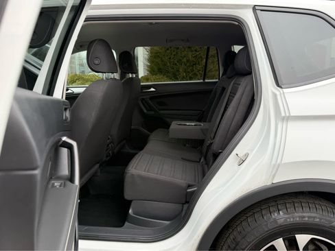 Used 2024 Volkswagen Tiguan S image 14