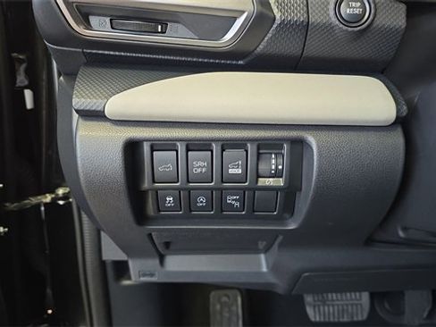 Used 2023 Subaru Forester Limited image 22