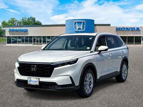 Used 2023 Honda CR-V EX image 2