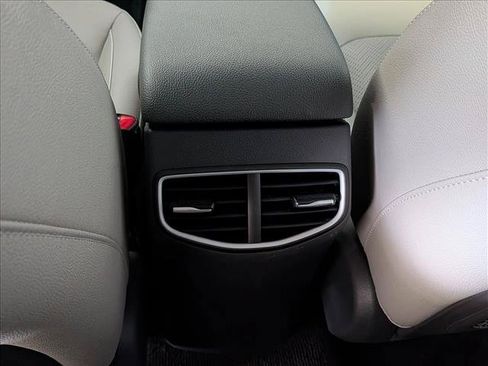 Used 2019 Hyundai Ioniq Limited w/ Ultimate Package 02 FWD image 19