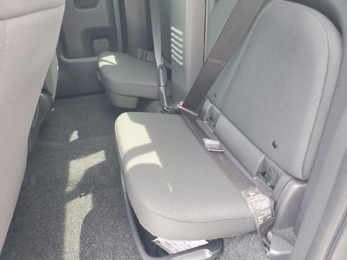 New 2026 Nissan Frontier S image 25