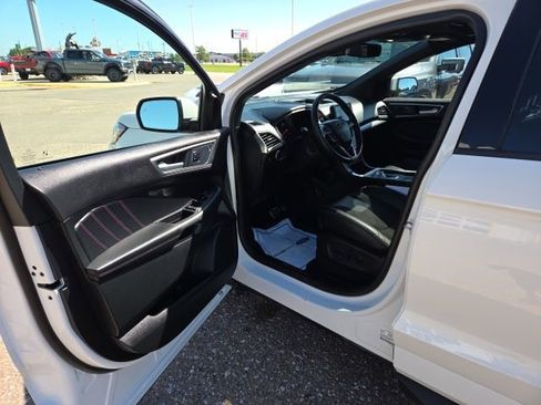 Certified 2024 Ford Edge ST w/ Equipment Group 401A image 22