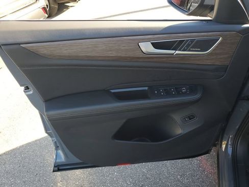 New 2026 Volkswagen Atlas SEL Premium R-Line AWD/4WD image 16