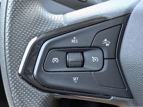 Used 2025 Chevrolet TrailBlazer LT AWD/4WD image 22