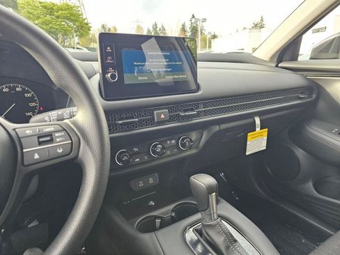 New 2026 Honda HR-V LX image 28