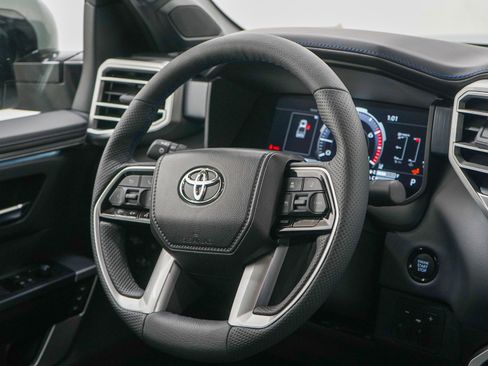 Used 2025 Toyota Tundra Platinum image 14