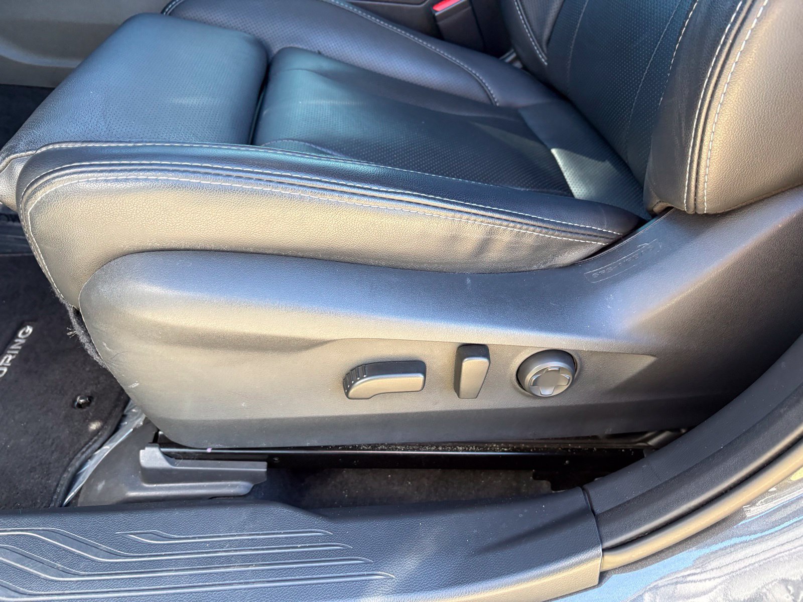 Certified 2024 Subaru Outback Touring XT AWD/4WD image 28