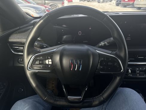 Certified 2024 Buick Envista Sport Touring w/ Convenience I Package image 17