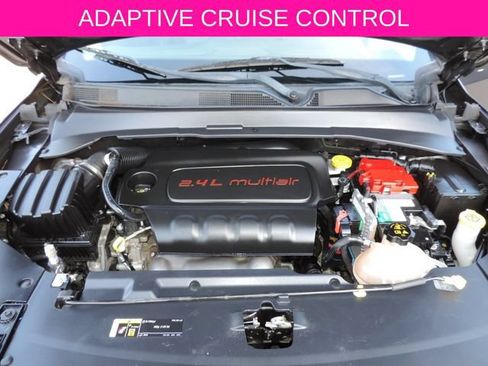 Used 2020 Jeep Compass Latitude FWD image 18