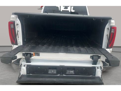 Used 2024 GMC Sierra 3500 Denali Ultimate image 39