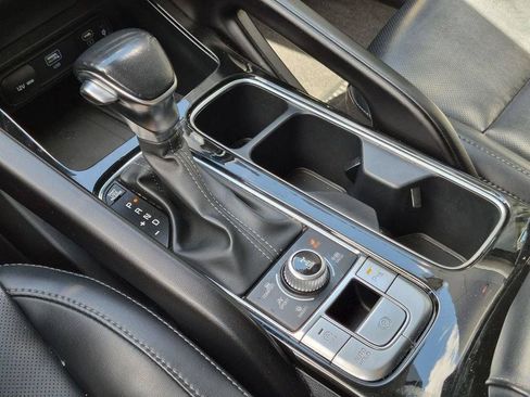 Used 2024 Kia Telluride S w/ S Sunroof Package AWD/4WD image 17