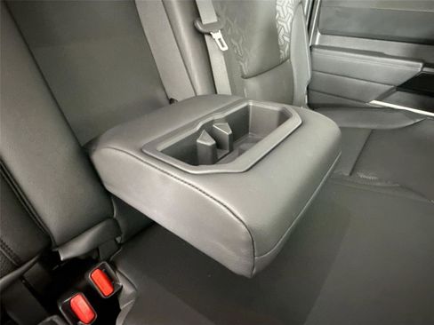 Used 2023 Toyota Tundra Limited image 38