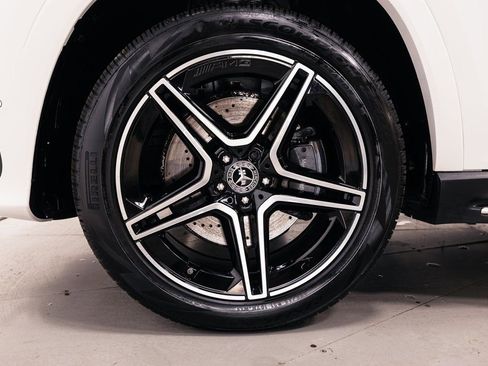 Certified 2026 Mercedes-Benz GLS 450 GLS 450 image 38