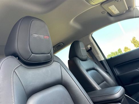 Used 2021 Chevrolet Colorado ZR2 image 19