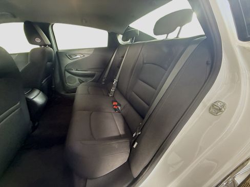 Used 2019 Chevrolet Malibu LS FWD image 25