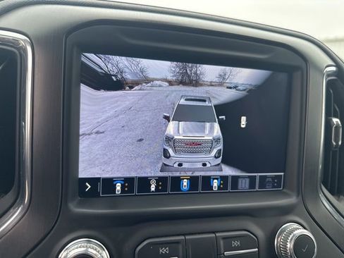 Used 2021 GMC Sierra 1500 AT4 w/ AT4 Premium Package image 29