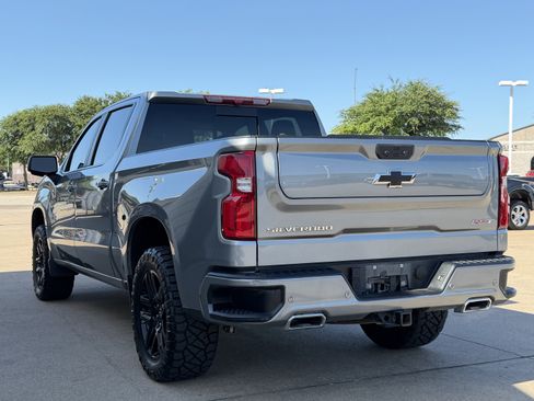Used 2024 Chevrolet Silverado 1500 RST AWD/4WD image 5