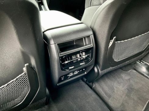 Used 2023 Jeep Grand Cherokee 4WD 4xe image 13