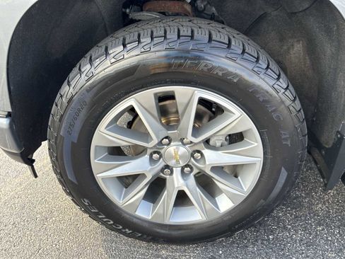 Certified 2021 Chevrolet Silverado 1500 High Country w/ Safety Package II image 31