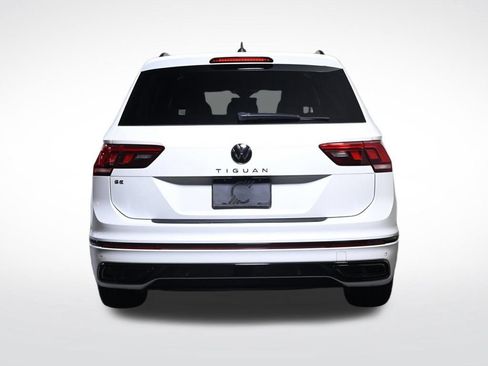 Used 2023 Volkswagen Tiguan SE R-Line FWD image 4