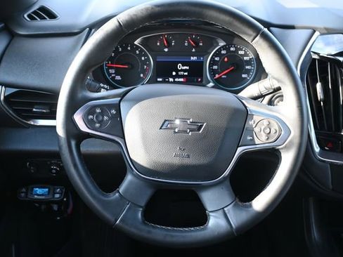 Used 2023 Chevrolet Traverse LT w/ Midnight/Sport Edition image 14