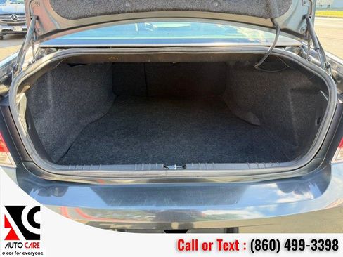 Used 2013 Chevrolet Impala LTZ FWD image 14
