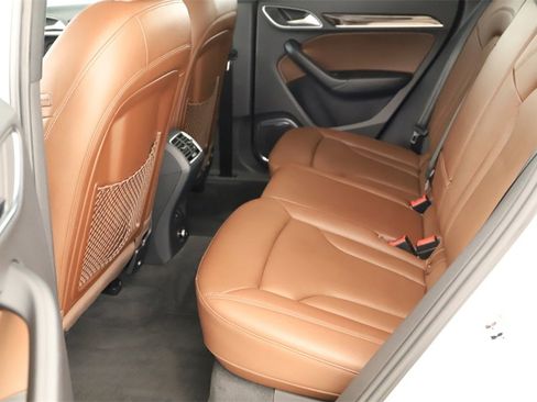 Used 2016 Audi Q3 2.0T Prestige image 29