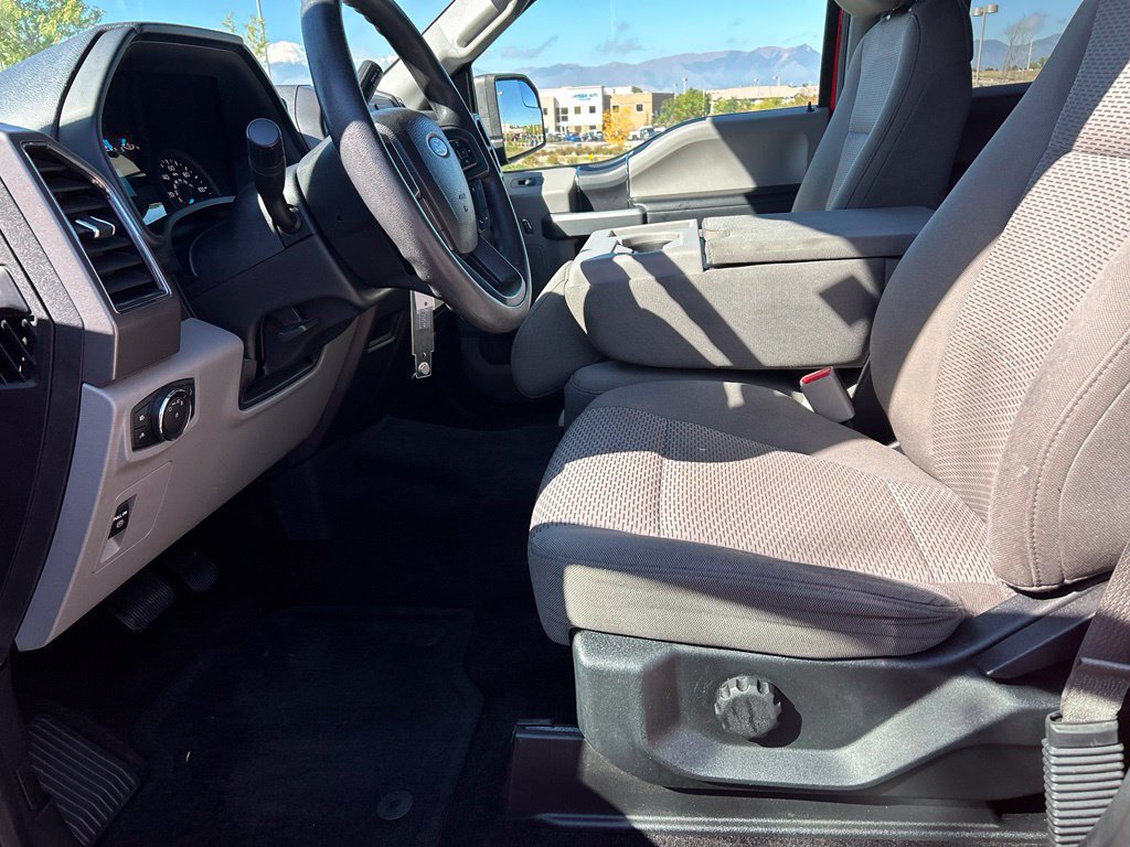 Used 2017 Ford F150 XLT AWD/4WD image 21