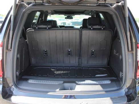New 2026 GMC Yukon Denali AWD/4WD image 13