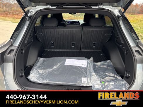 New 2026 Chevrolet Equinox EV LT image 48