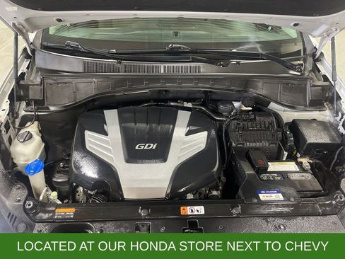 Used 2017 Hyundai Santa Fe SE image 28