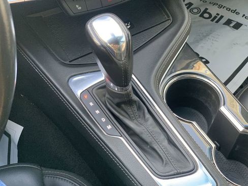 Certified 2021 Cadillac CT4 Luxury w/ Sun And Sound Package image 13