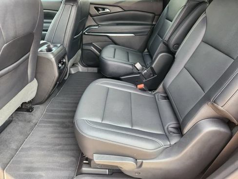 Certified 2026 Chevrolet Traverse LT AWD/4WD image 30