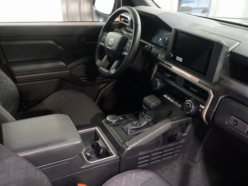 New 2026 Toyota Tacoma SR5 image 25