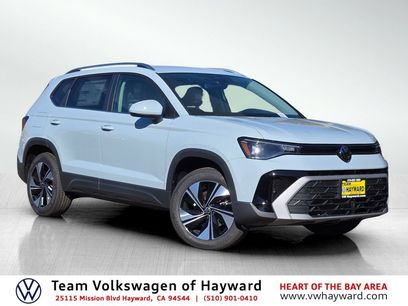 New 2026 Volkswagen Taos SE