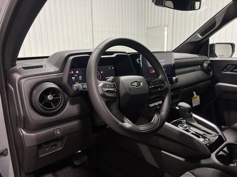 New 2026 Chevrolet Colorado Trail Boss w/ LPO, Tailgate Decal Package image 8