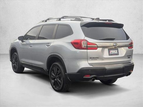 Used 2022 Subaru Ascent Onyx Edition image 8