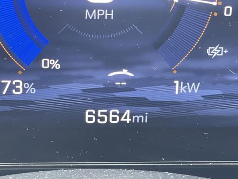 Used 2025 Chevrolet Equinox EV LT image 22