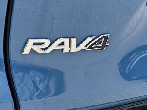 Used 2023 Toyota RAV4 XSE AWD/4WD image 10