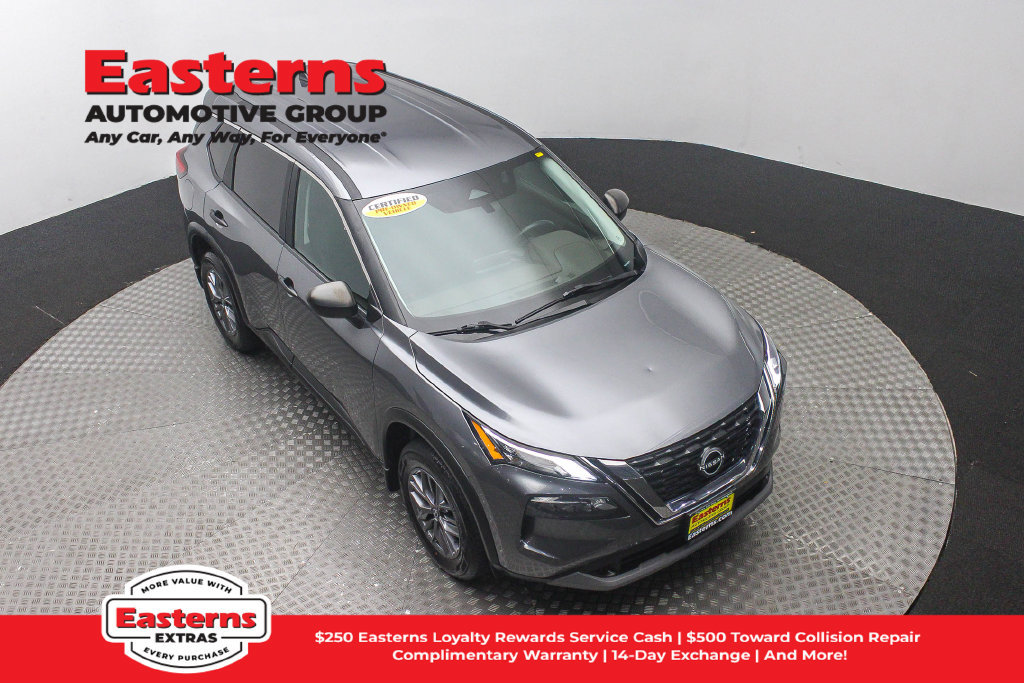 Used 2023 Nissan Rogue S AWD/4WD image 5