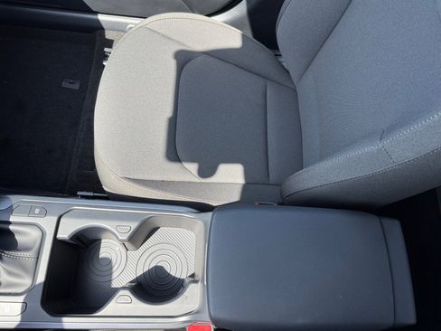New 2026 Kia K4 FWD image 14