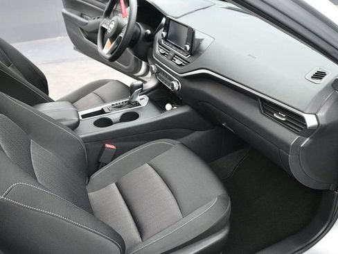 Used 2021 Nissan Altima 2.5 S image 16