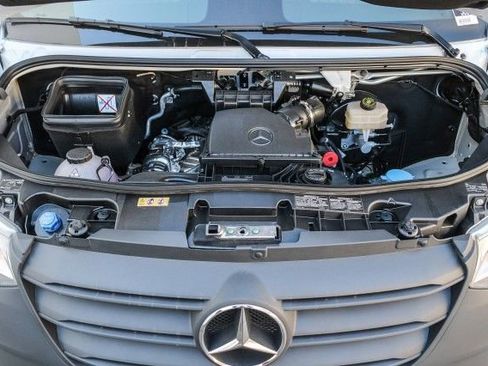 New 2025 Mercedes-Benz Sprinter 2500 image 27