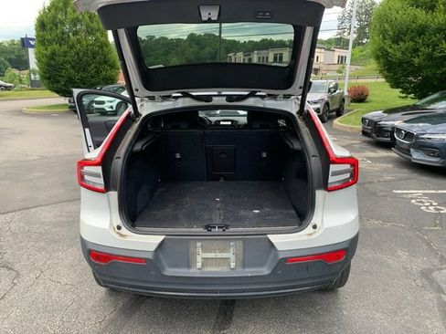 Used 2023 Volvo C40 P8 Recharge Ultimate AWD/4WD image 20